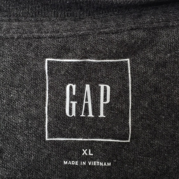 Gap Heather Gray Tshirt. XL. V Neck. Cotton - Picture 2 of 3
